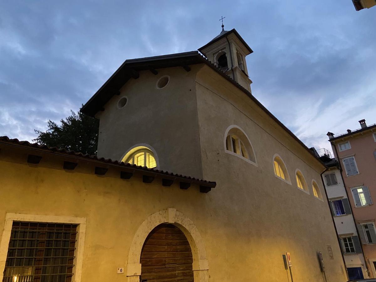 Appartamento Borgo San Tomaso, Tra Storia E Natura Rovereto  Ngoại thất bức ảnh